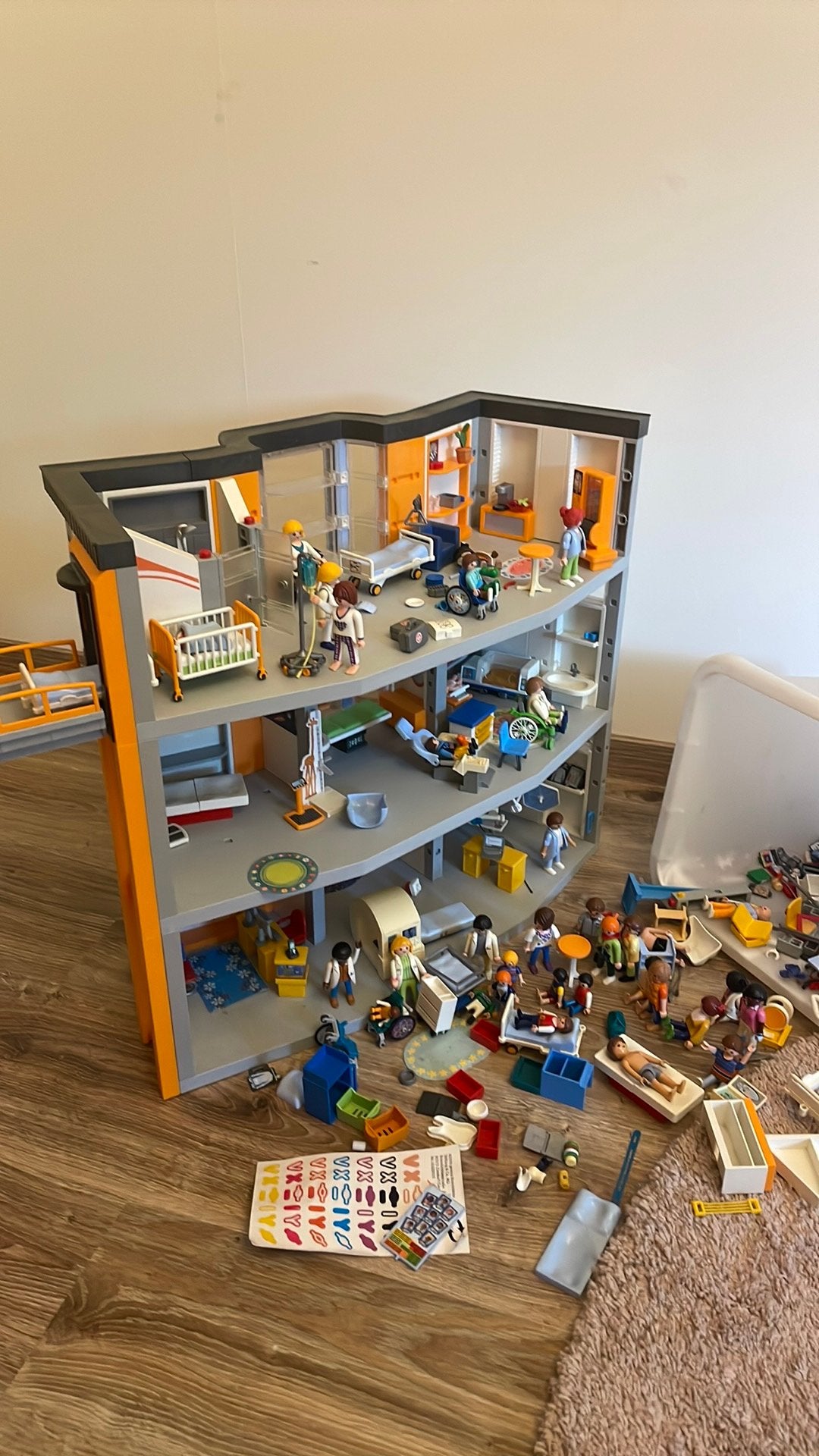 Prachtig playmobil ziekenhuis, Ophalen, Gebruikt