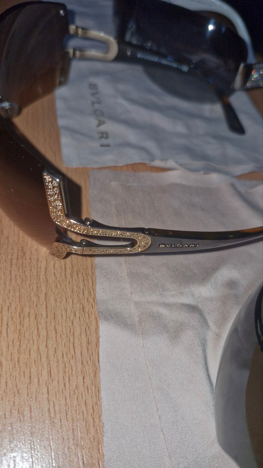 3 Bvlgari zonnebrillen, Ophalen of Verzenden, Zo goed als nieuw, Overige kleuren, Overige merken