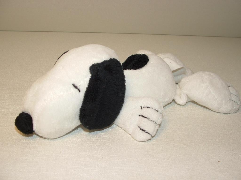 PEANUTS HOND SNOOPY VELOURS WIT MET ZWARTE OREN EN, Verzenden, Nieuw, Overige typen
