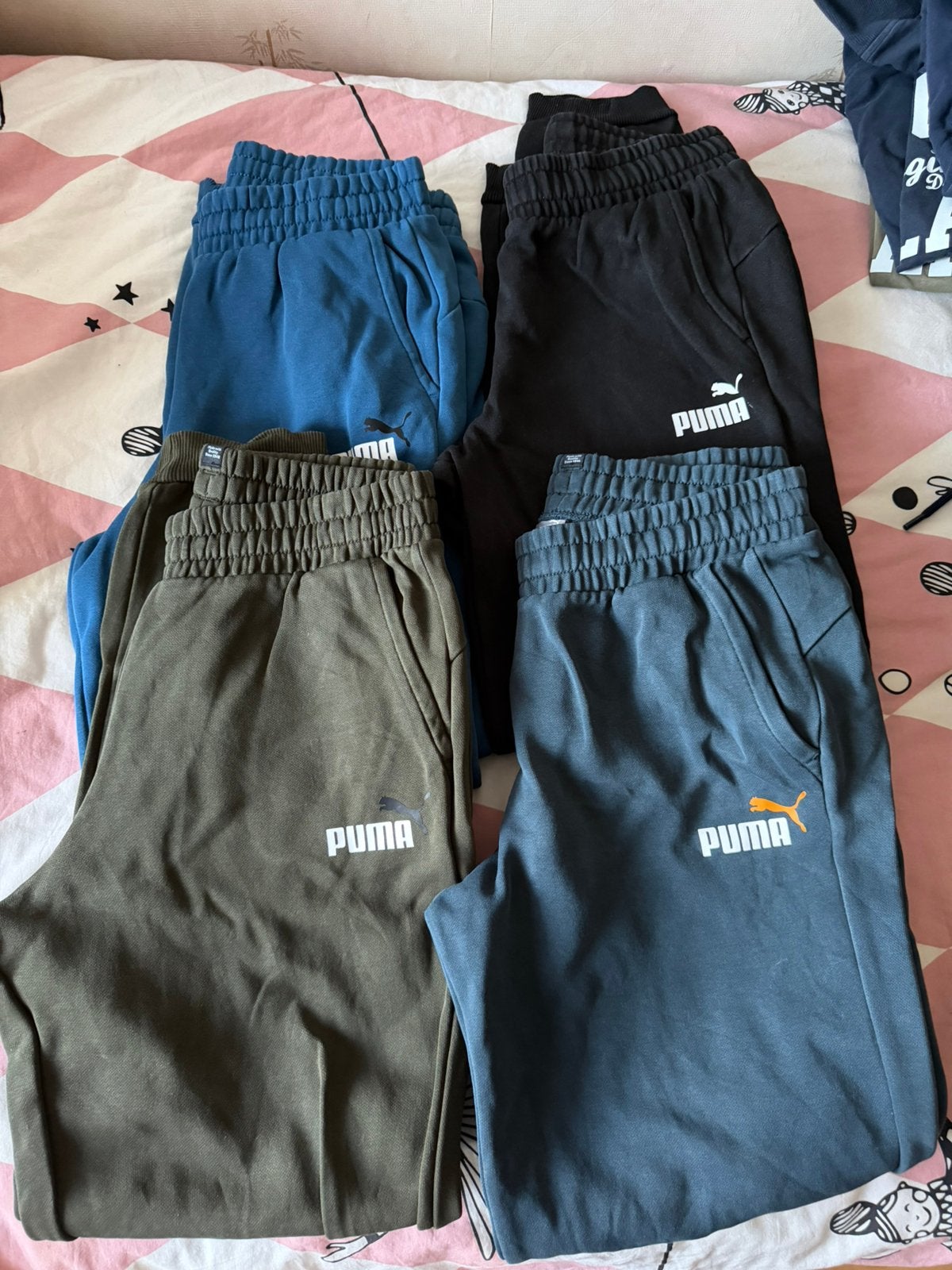 12 Puma broeken maat 176, Ophalen of Verzenden, Zo goed als nieuw, Jongen, Broek