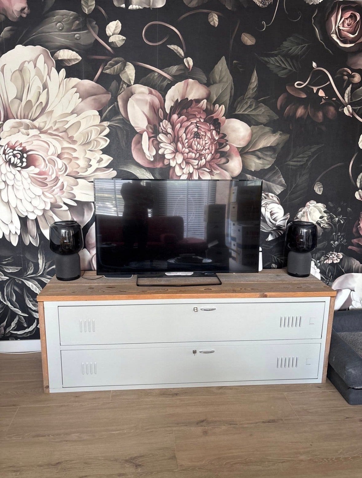 Locker kast / tv meubel, Ophalen, Gebruikt, 25 tot 50 cm, Minder dan 100 cm