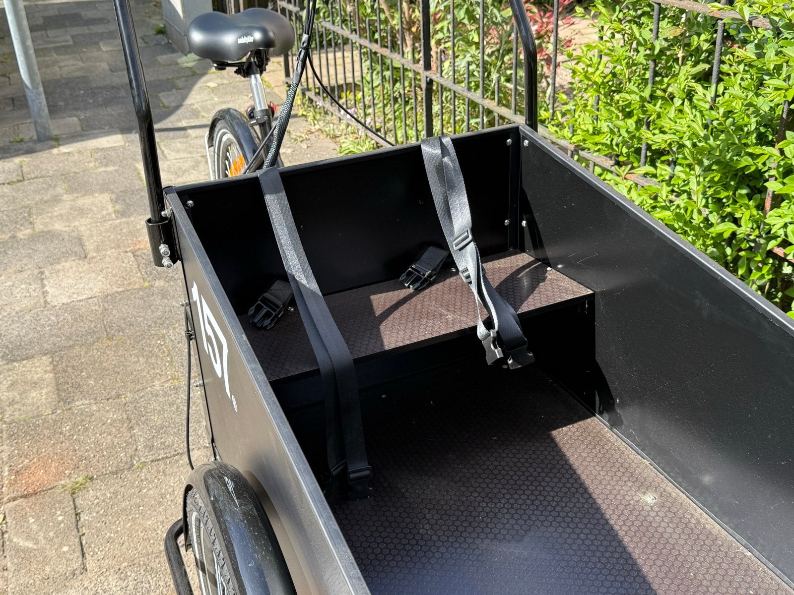 Bakfiets Zwart, 2 kinderen, schijfrem, Fietsen en Brommers, Nieuw, 2 kinderen, Schijfrem, Ophalen