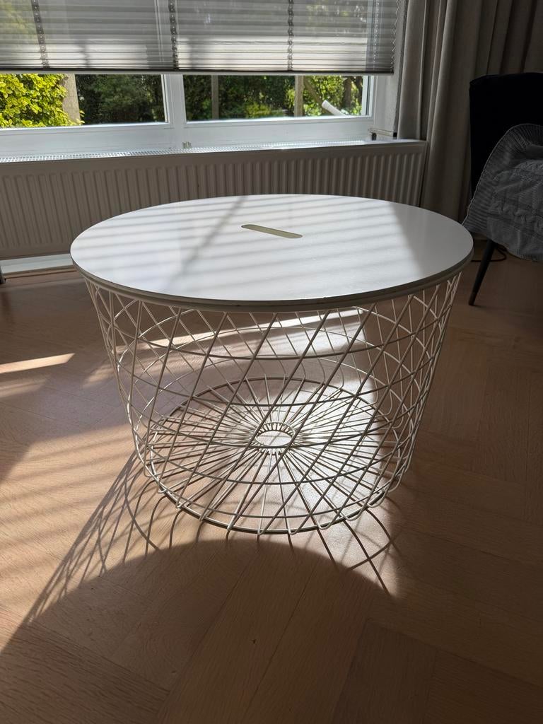 Draad mand IKEA wit, Huis en Inrichting, Tafels | Bijzettafels, Ophalen, Minder dan 45 cm, Minder dan 55 cm, Gebruikt