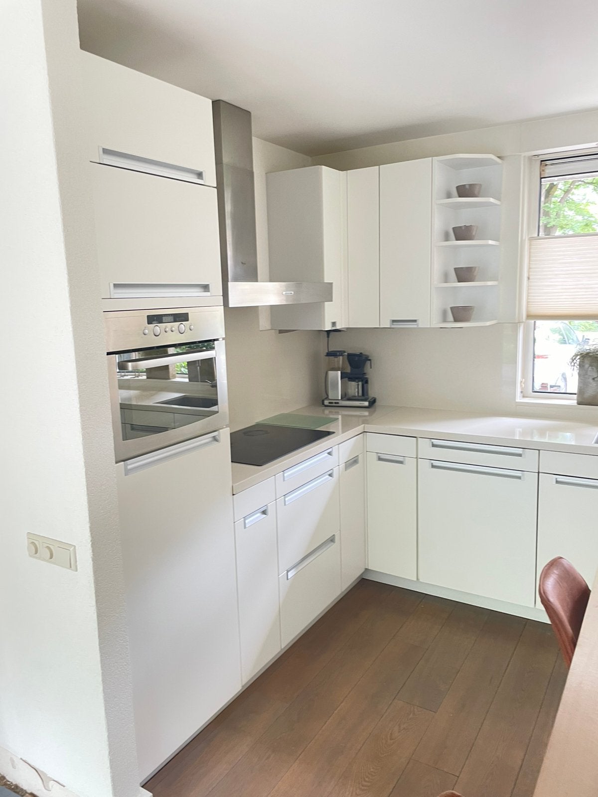 Complete hoek keuken  eind augustus beschikbaar, Huis en Inrichting, Keuken | Complete keukens, Ophalen, Gebruikt, Wit, Hoekkeuken