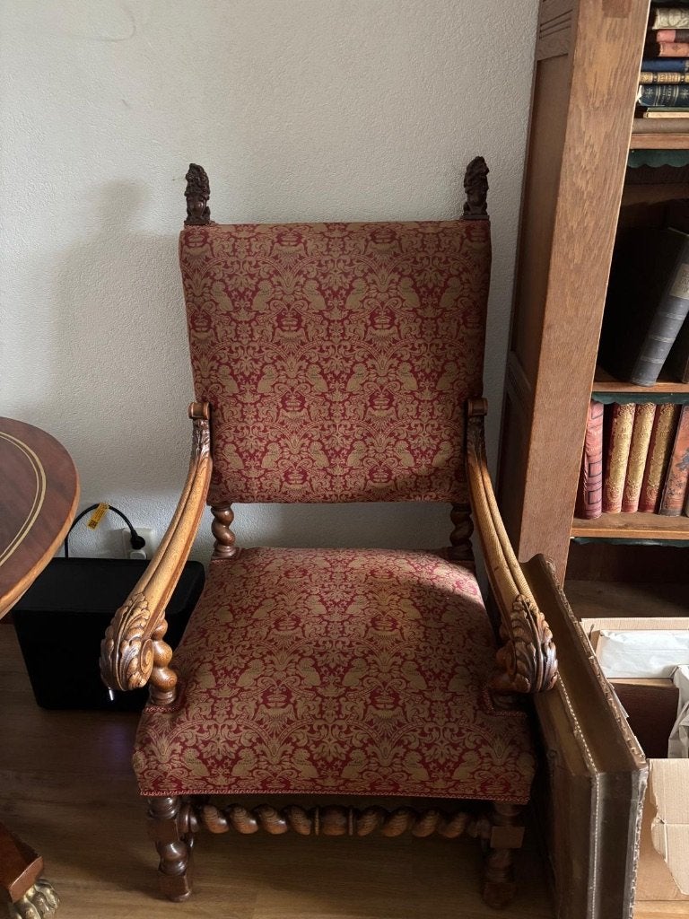 Twee antieke fauteuils met rood/goud brokaatstof, Ophalen, Hout, Gebruikt, Twee