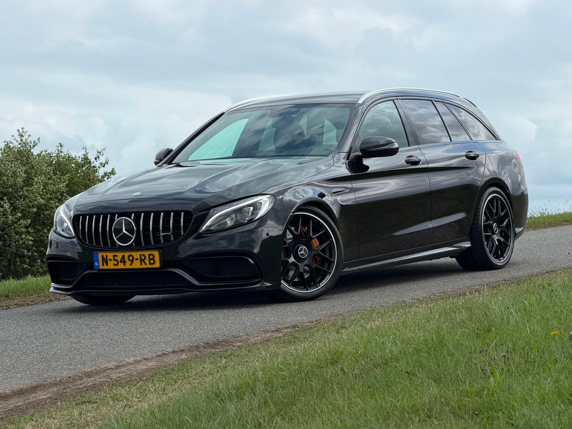 Mercedes-Benz C-klasse Estate AMG 63 476PK |Burmester |Stoel, Auto's, Automaat, Achterwielaandrijving, Gebruikt, Zwart