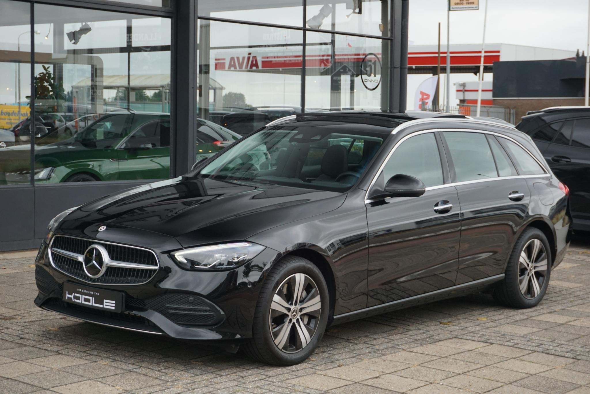 Mercedes-Benz C-klasse 300 e Business Line Limited | PANO |, Auto's, Automaat, 4 cilinders, Met garantie (alle), 167 km/l