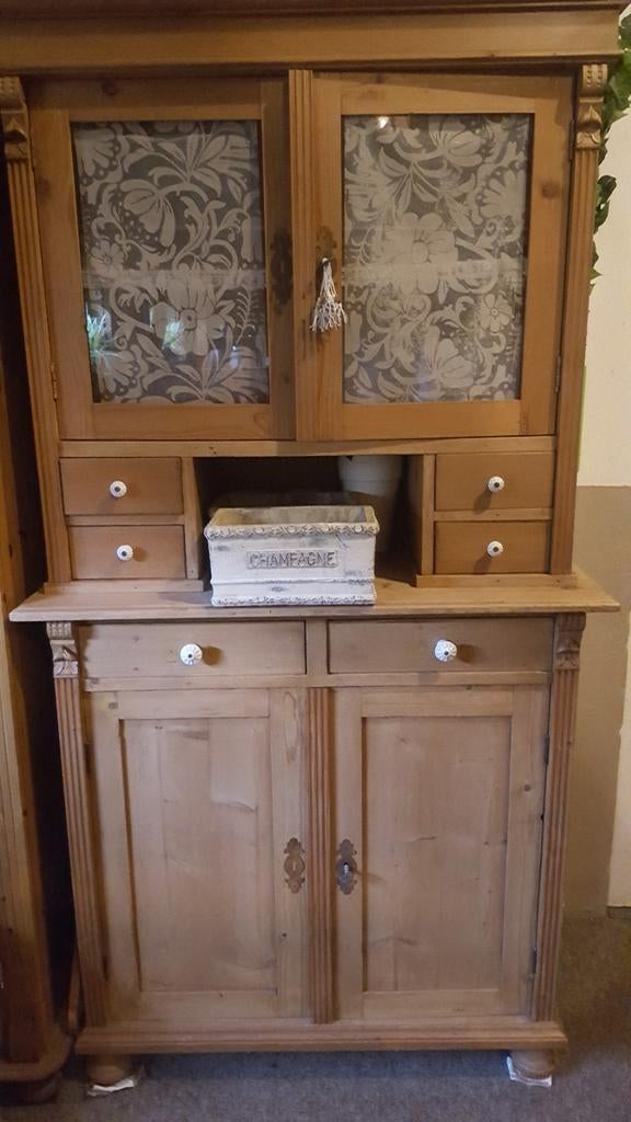 Antieke grenen buffetkast., Huis en Inrichting, Kasten | Buffetkasten, Ophalen, Gebruikt, 25 tot 50 cm, 200 cm of meer