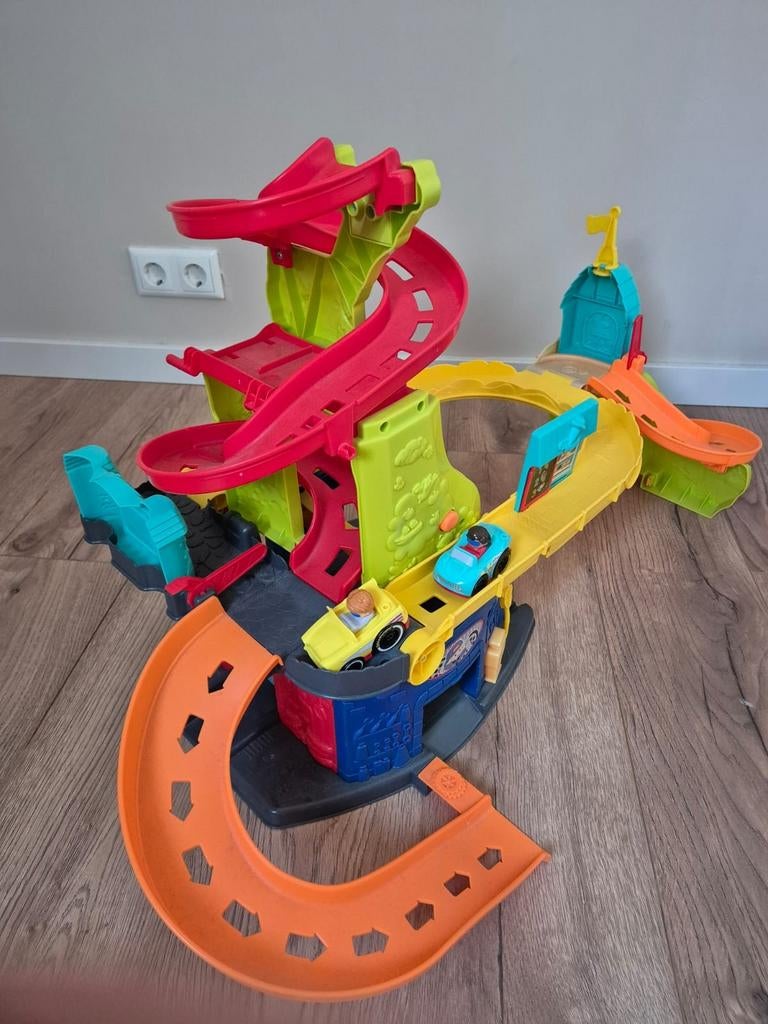 Fisher-Price Little People racebaan met auto's, Kinderen en Baby's, Speelgoed | Speelgoedvoertuigen, Ophalen of Verzenden, Zo goed als nieuw