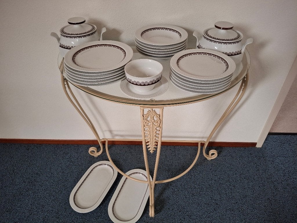 Vintage servies uit de jaren 70, Huis en Inrichting, Keuken | Servies, Ophalen, Zo goed als nieuw, Overige stijlen, Porselein