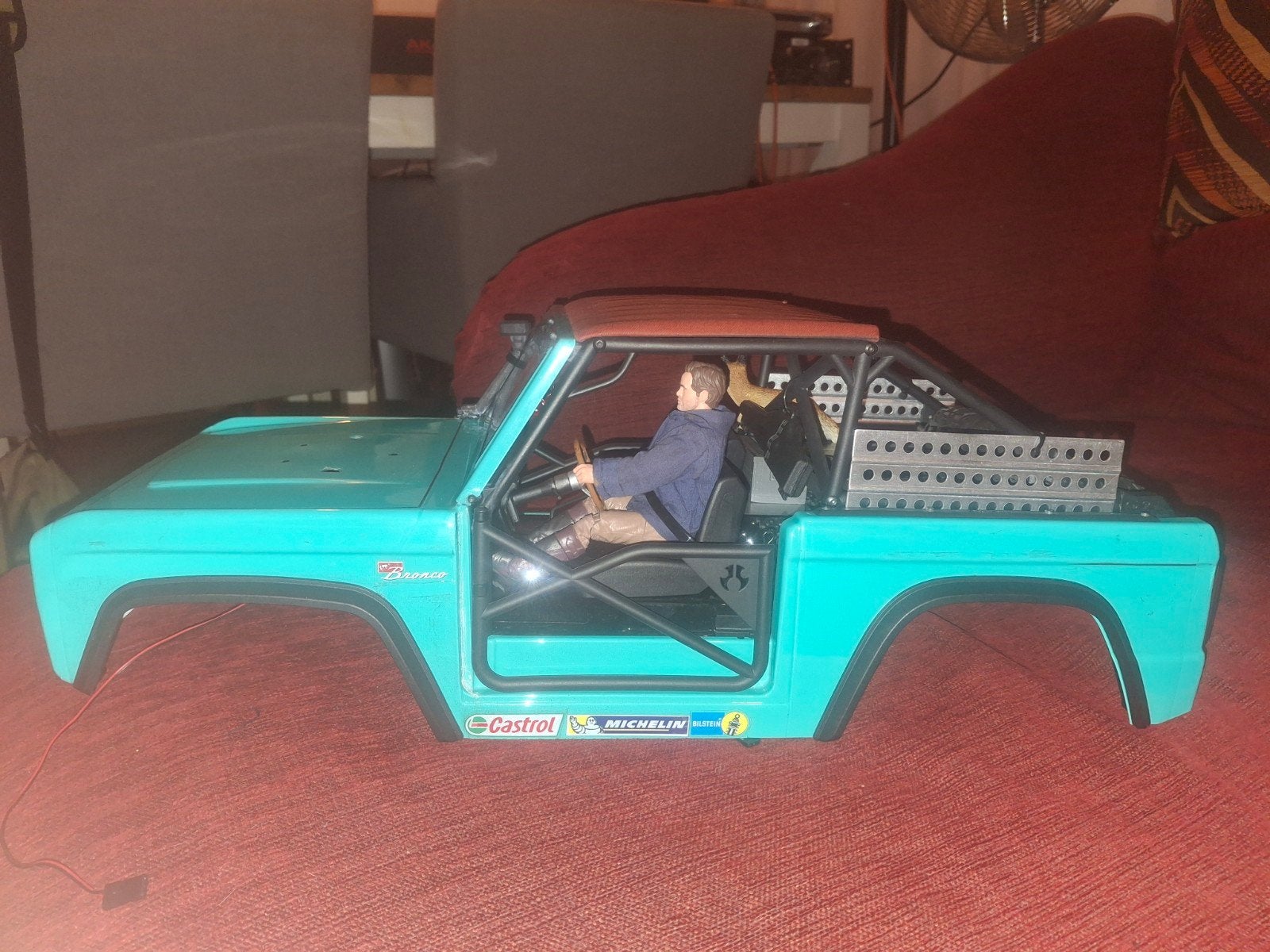 Axial SCX10 III Early Ford Bronco body + Ford bronco bumper, Ophalen of Verzenden, Zo goed als nieuw, Auto offroad