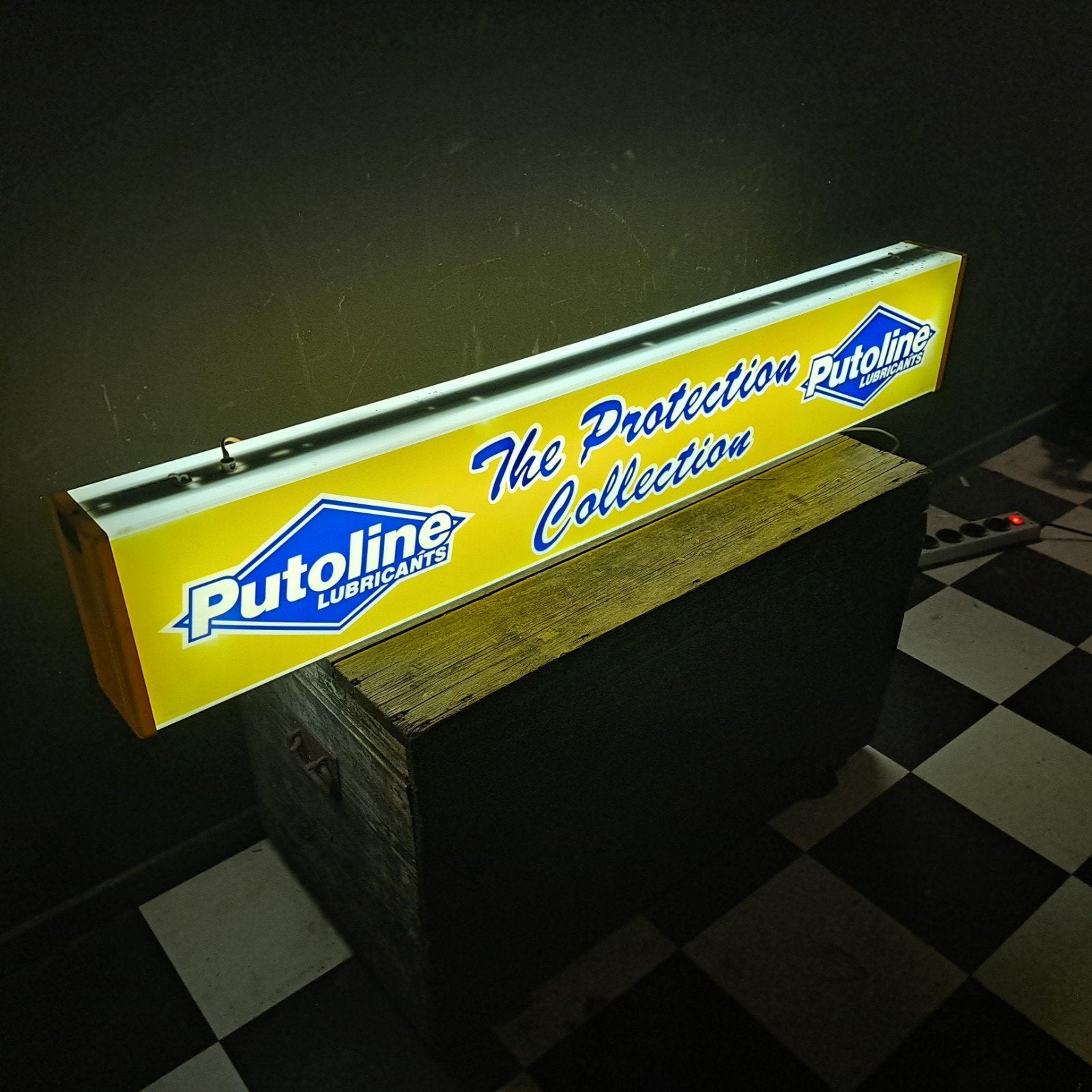 Putoline motoroil lichtbak, Ophalen, Gebruikt, Lichtbak of (neon) lamp