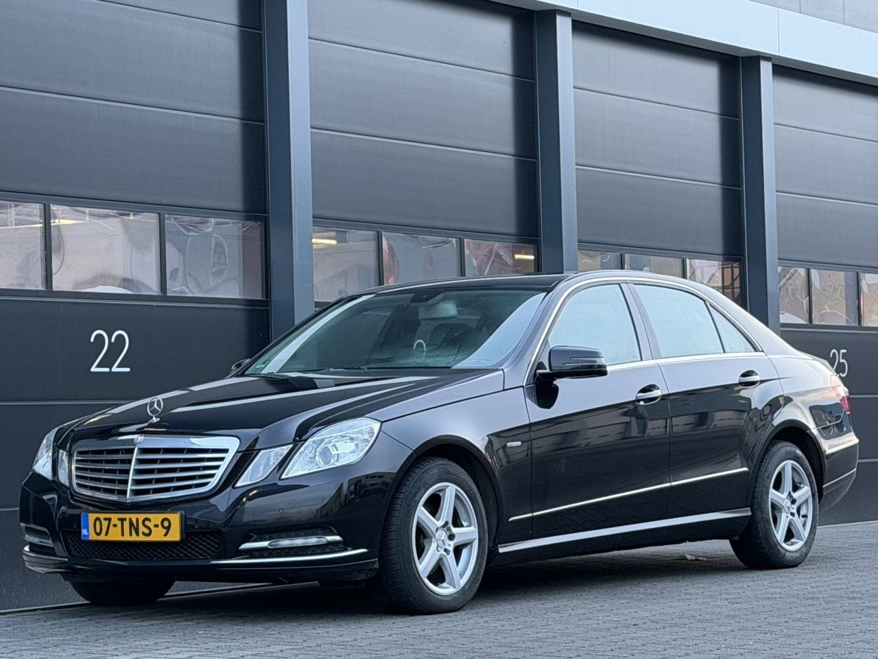 Mercedes-Benz E-Klasse 220 CDI Navi Clima PDC (bj 2012), Auto's, Automaat, Achterwielaandrijving, 2000 kg, Zwart