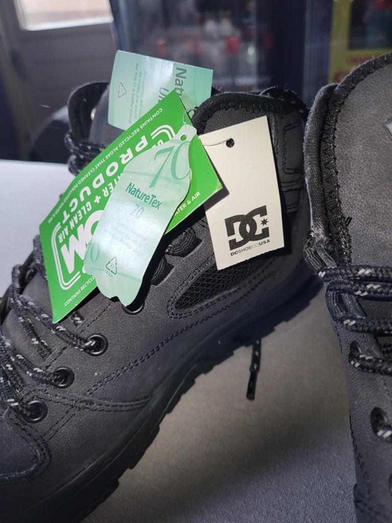 Nieuwe DC schoenen maat 40, Zwart, Nieuw, Ophalen of Verzenden, Boots