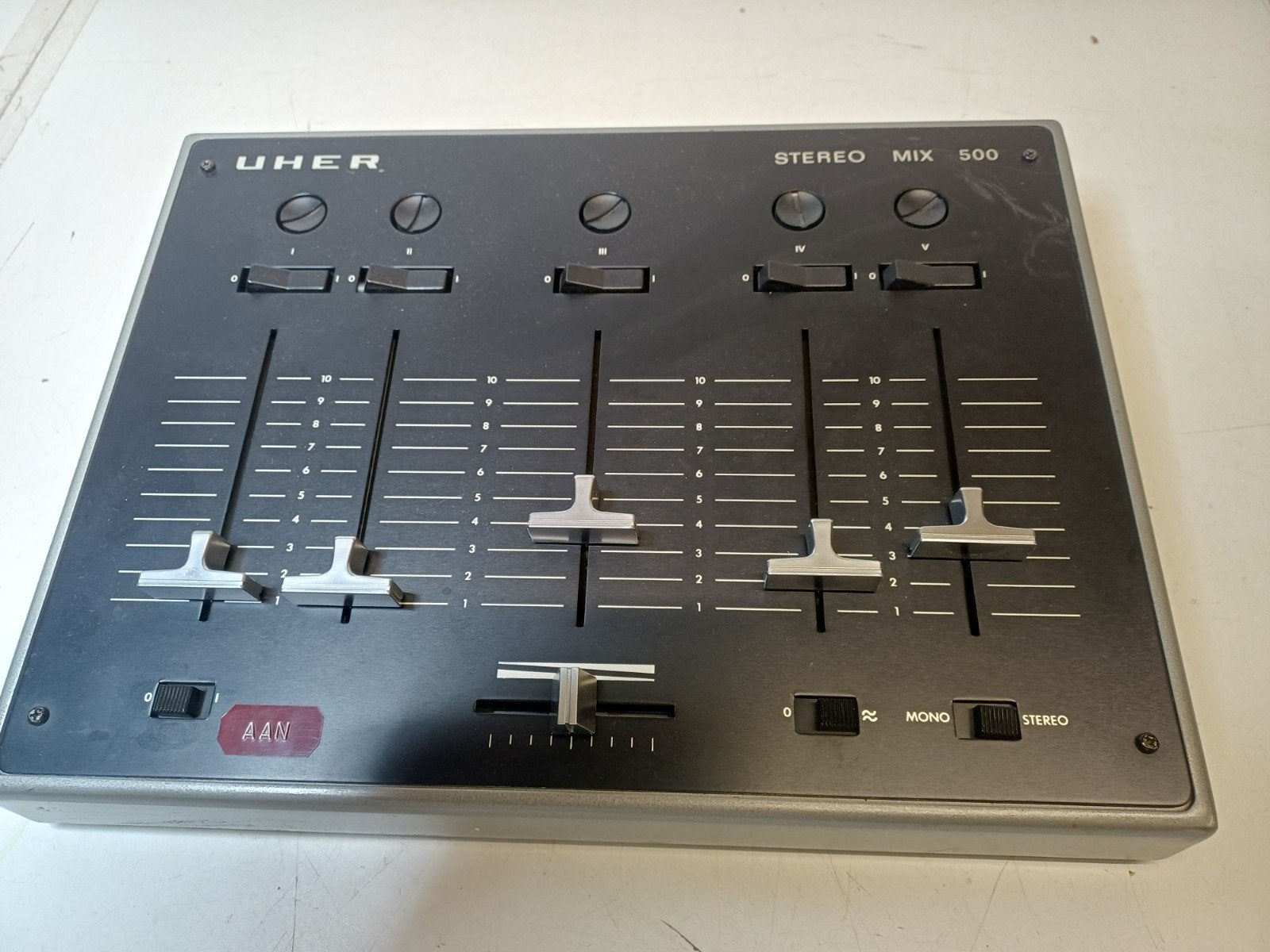 Uher 500 Stereo Mixer Type A 124 - Optisch Goede Staat