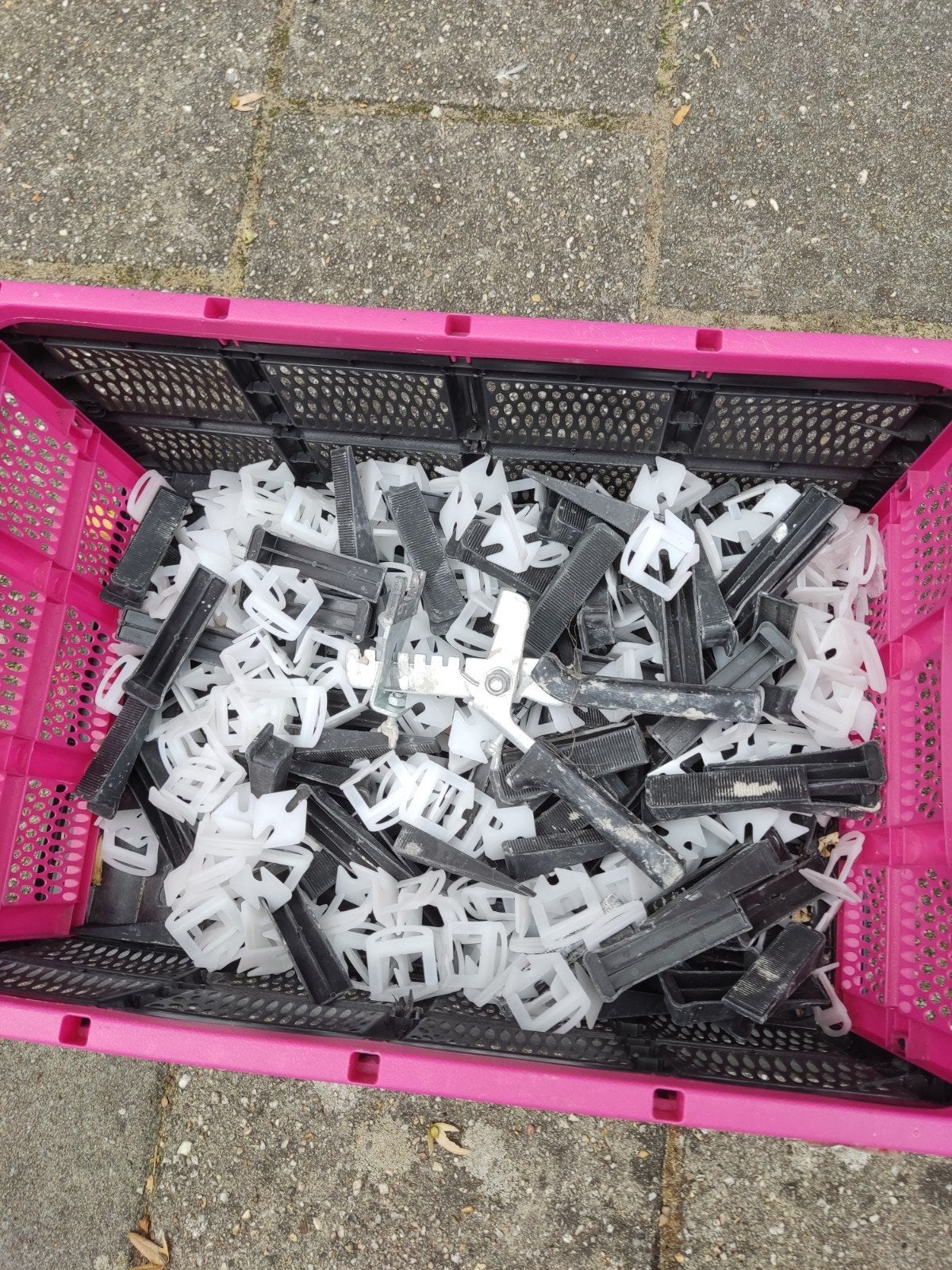 tegel vlak systeem met tang, Ophalen, Minder dan 20 cm, 10 m² of meer, Overige materialen