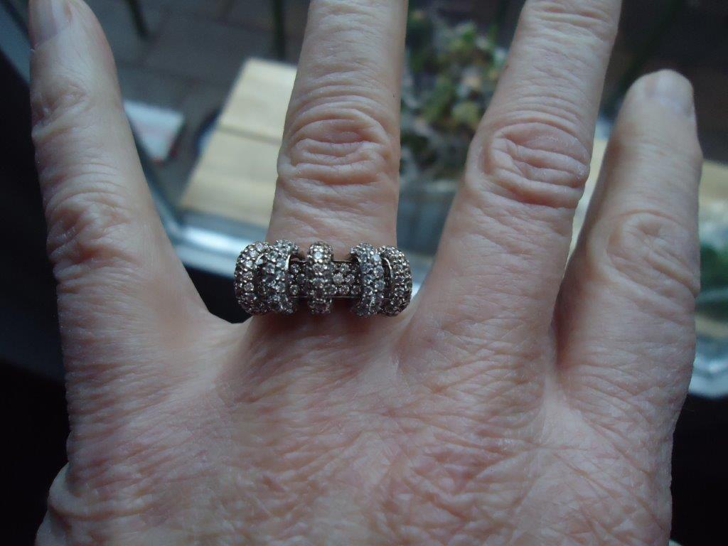 mooie aparte echt zilveren ring met losse ringetjes 925, Met kristal, Ophalen of Verzenden, Zo goed als nieuw, 17 tot 18