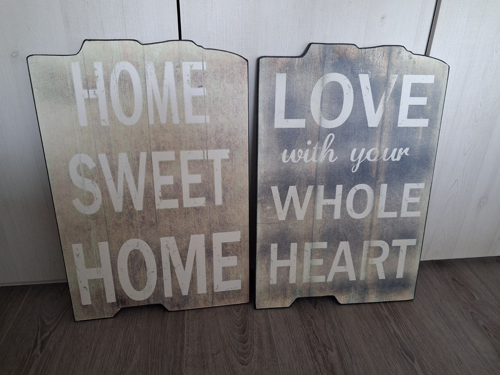2 houten borden, Ophalen