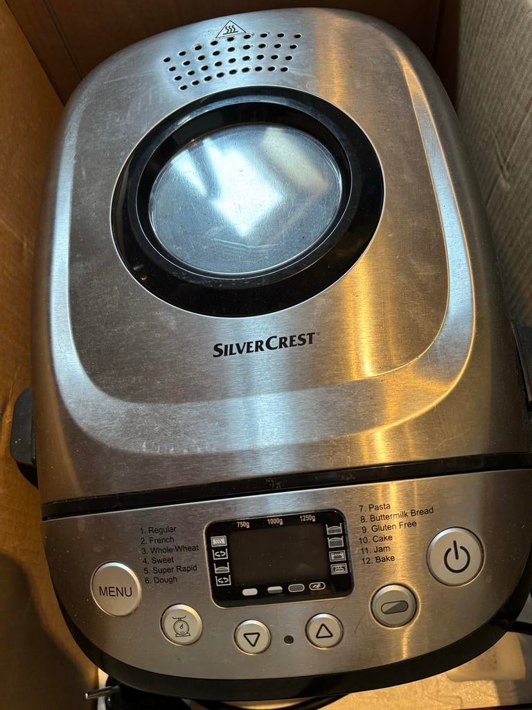 SilverCrest Broodbakmachine - Goede staat, Witgoed en Apparatuur, Broodbakmachines, Gebruikt, 800 tot 1200 gram deeg, Kijkvenster