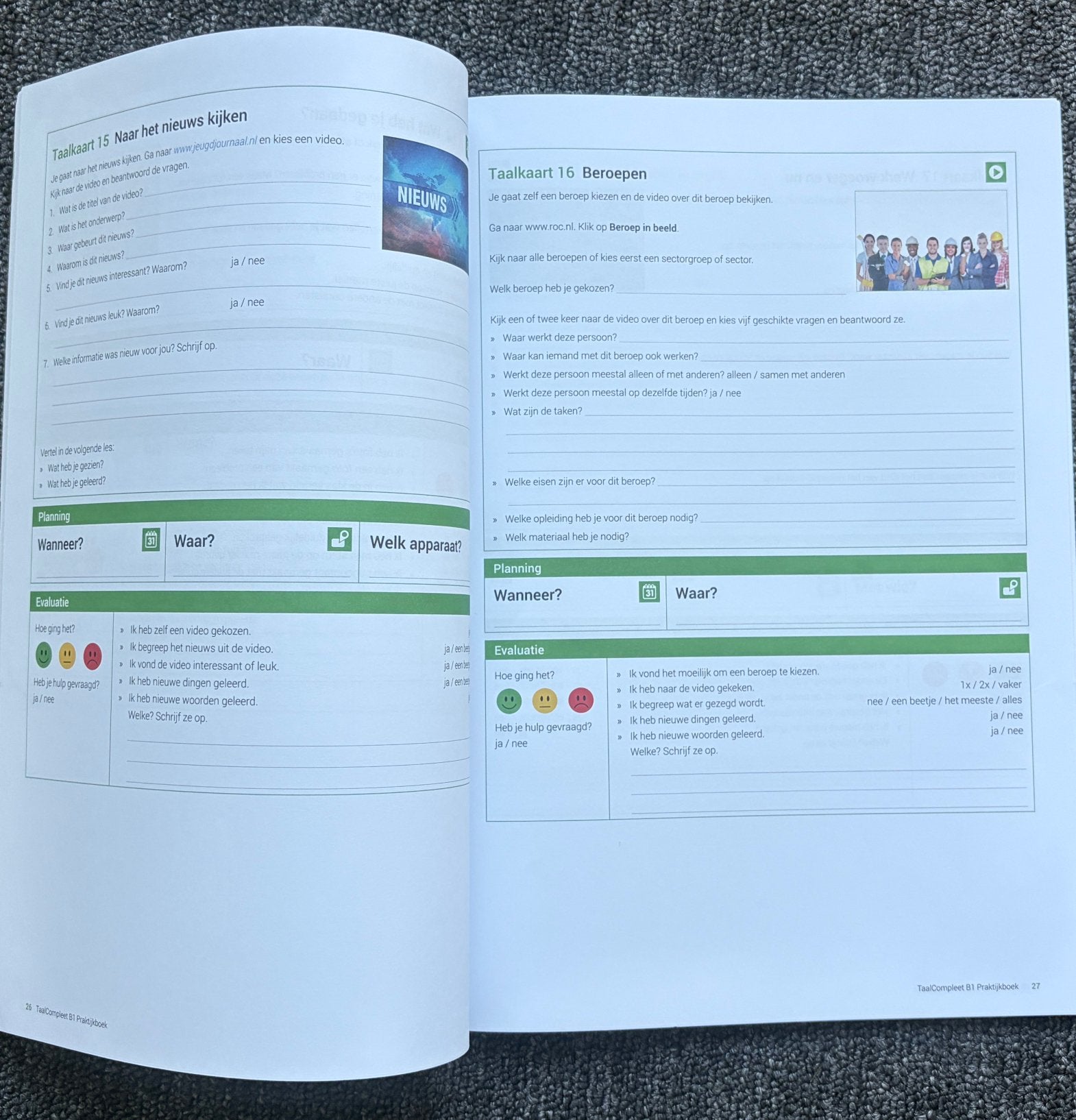 Taal Compleet B1 praktijk boek, Ophalen of Verzenden, Zo goed als nieuw