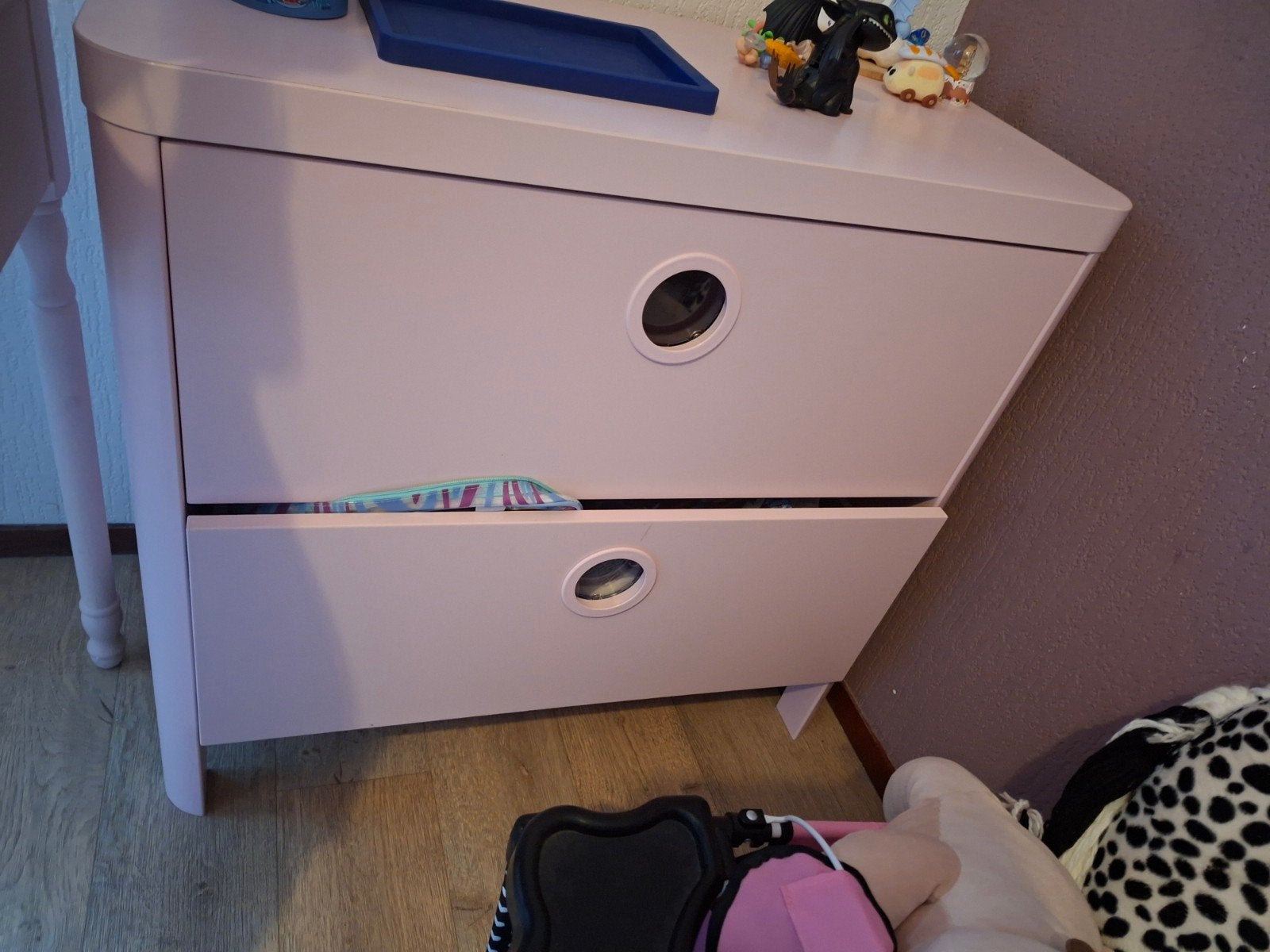IKEA BUSUNGE ladenkast roze - perfect voor kinderkamer, Ophalen, Zo goed als nieuw