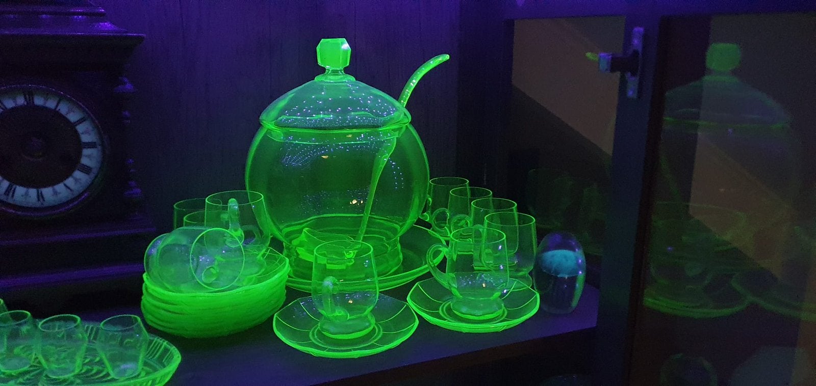 Uraniuglas, Antiek en Kunst, Antiek | Glas en Kristal, Ophalen of Verzenden