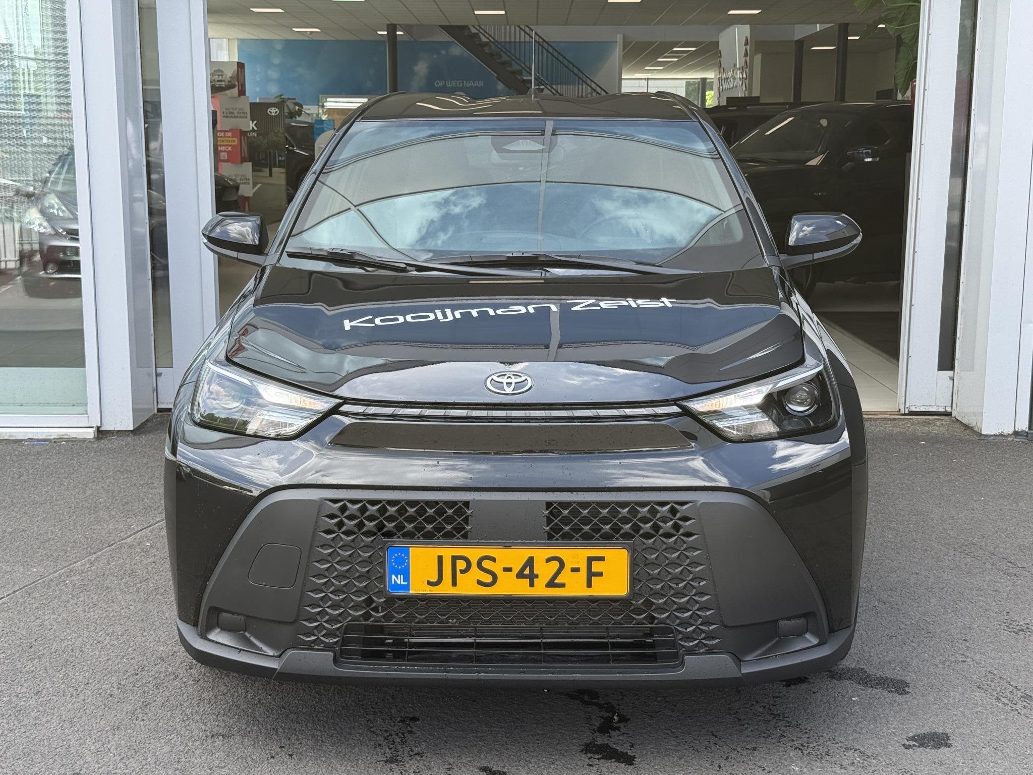 Toyota Aygo X Hybrid 115 play Hybride | Automaat | Airco | P, Stof, Gebruikt, Euro 6, 4 stoelen