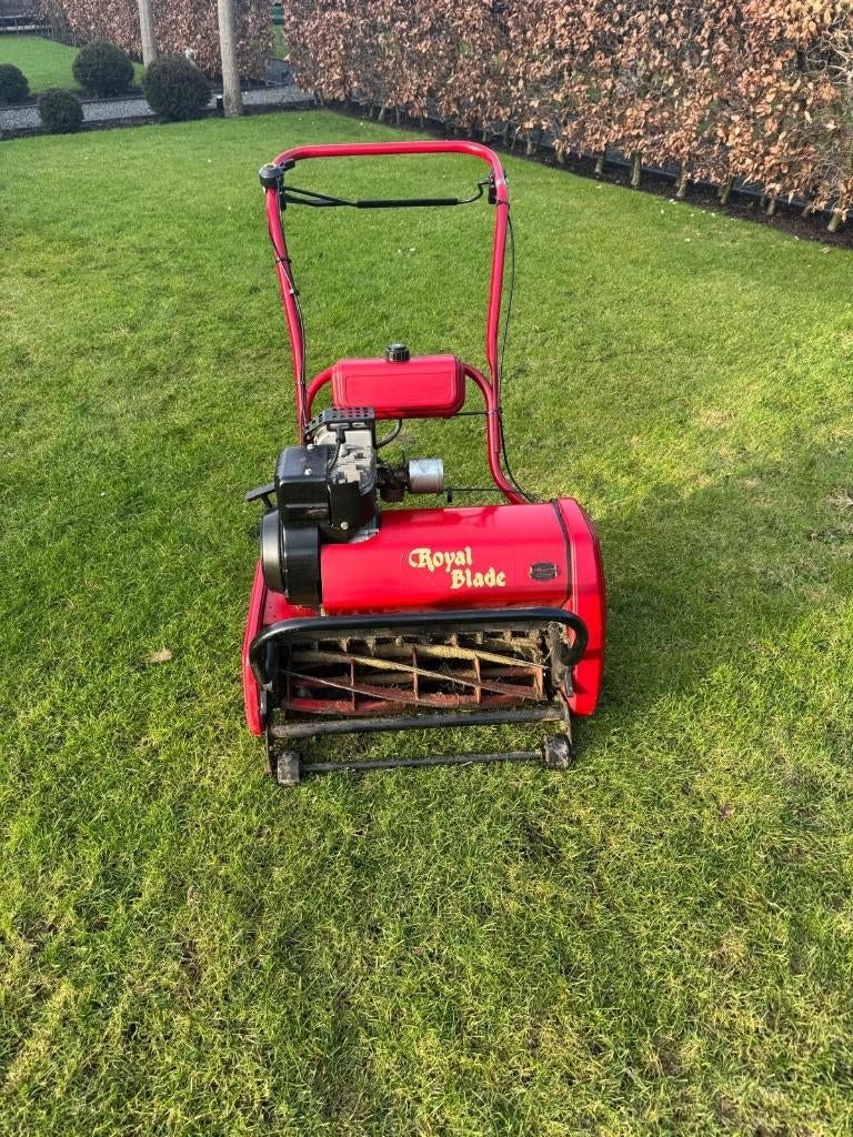 Goede kooimaaier – 50 cm – Voor strak en mooi gazon, Ophalen, Royal, Zo goed als nieuw, Benzine-grasmaaier