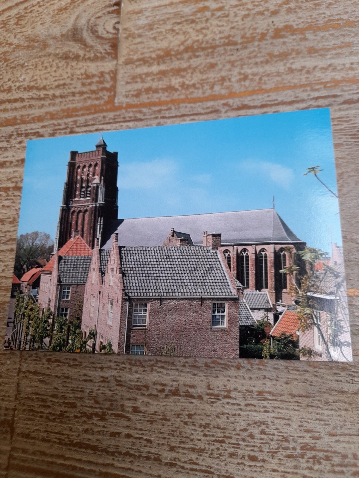 Fotoansichtkaart Woudrichem N.H. KERK, Ophalen of Verzenden, 1980 tot heden, Ongelopen, Noord-Brabant