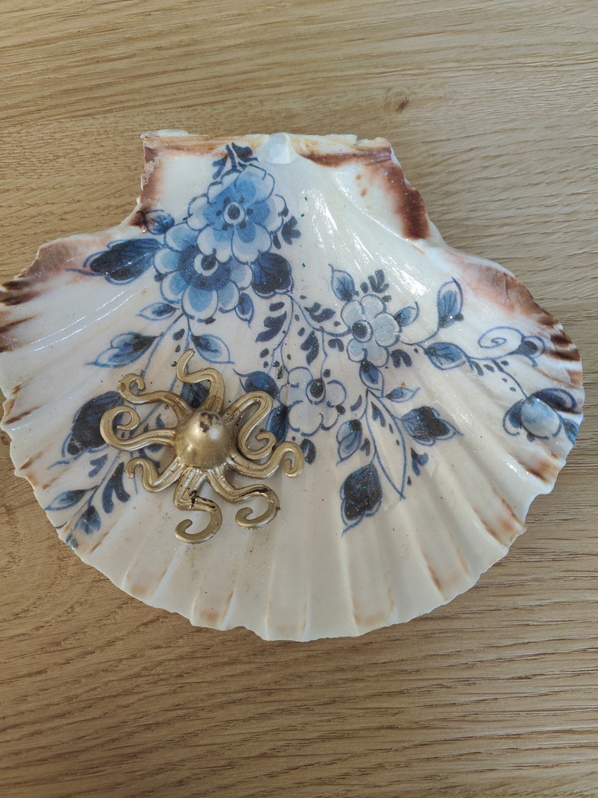 Delfts Blauwe Sint Jacobsschelp met Gouden Inktvis 3D, Ophalen of Verzenden