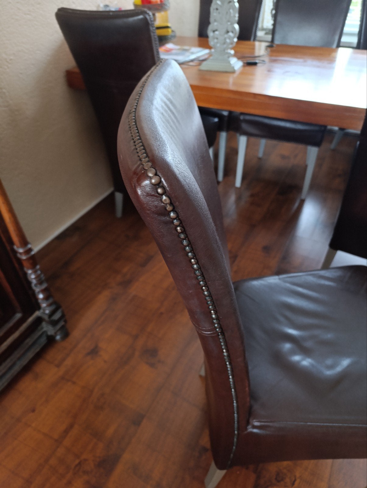 6 lederen eethoekstoelen  en 2 featuils, Ophalen, Gebruikt
