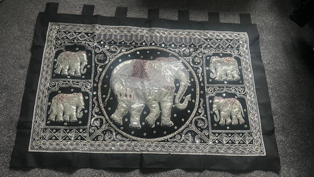 Thais/chinees Wandkleed met Olifanten/draak - Handgemaakt, Ophalen of Verzenden