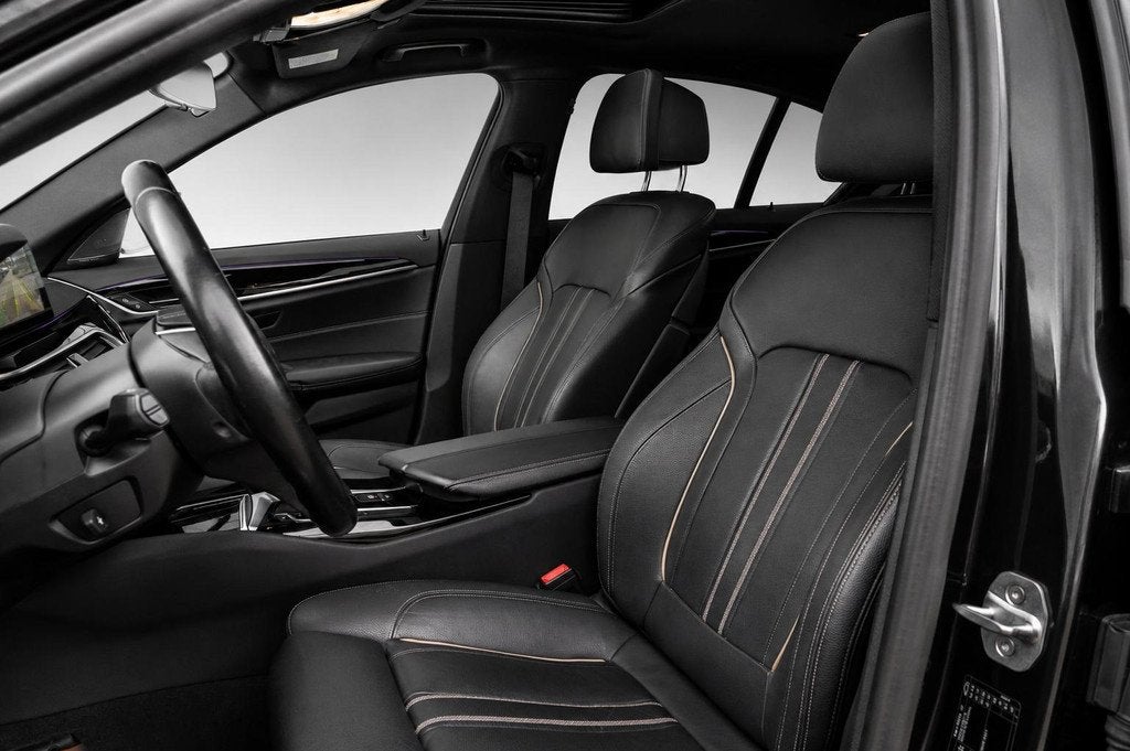 BMW 5-serie 520d High Executive| Sportline|Memory-Seats|Schu, Auto's, BMW, Automaat, Diesel, 168 €/maand, Sedan