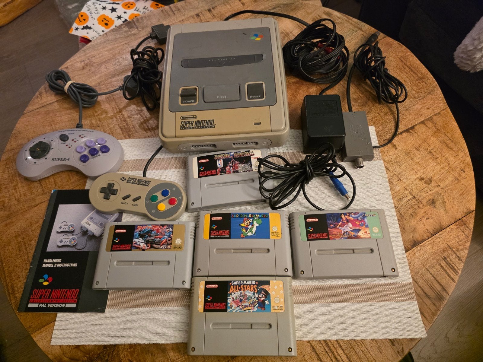 Super Nintendo Entertainment System (SNES) met games, Ophalen of Verzenden, Gebruikt, Met 2 controllers, Met games