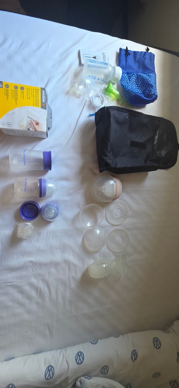 Medela draadloze Borstkolf Set met Flessen en Accessoires, Gebruikt, Medela, Borstkolf, Ophalen of Verzenden