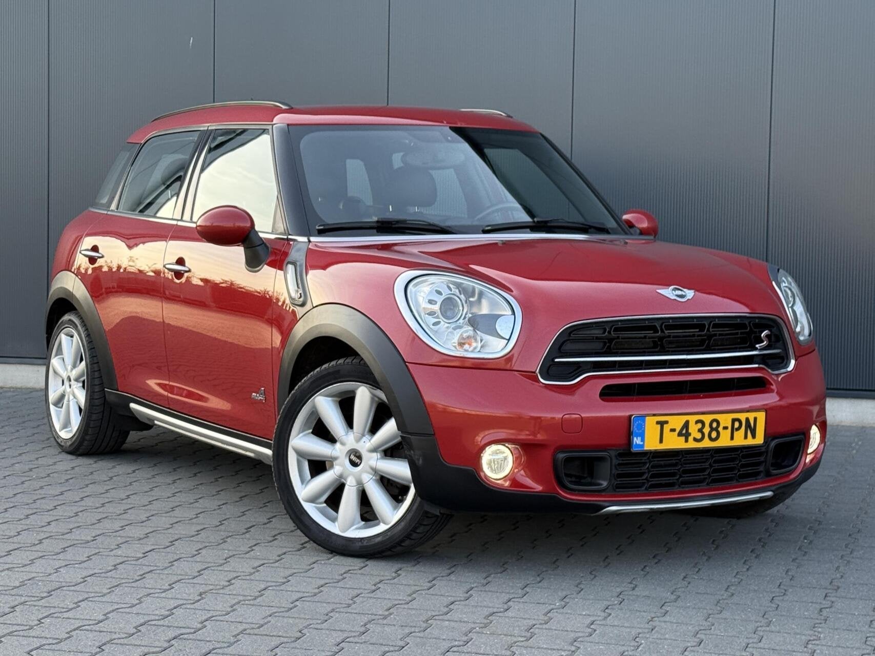 Mini Countryman 1.6 Cooper S ALL4 Navi - Xenon - Leder - Fac, Gebruikt, Leder en Stof, 1365 kg, Bedrijf