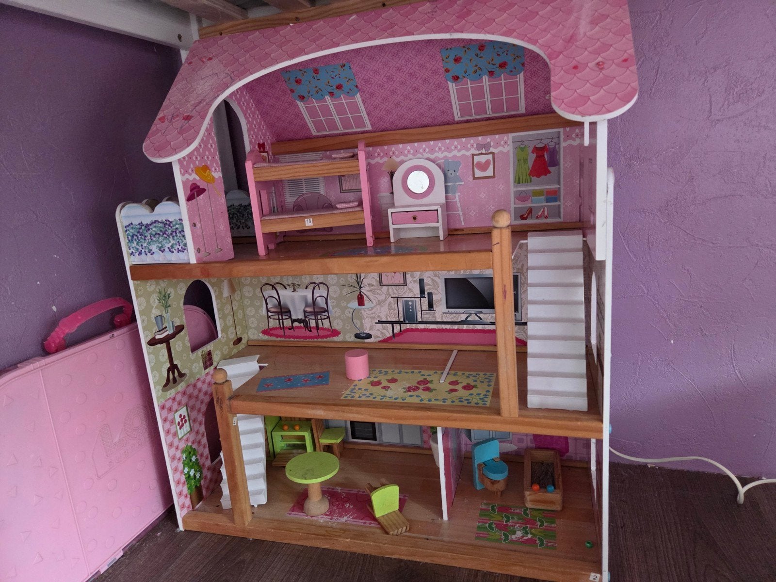 poppenhuis , 70 cm hoog, Ophalen of Verzenden, Gebruikt, Poppenhuis