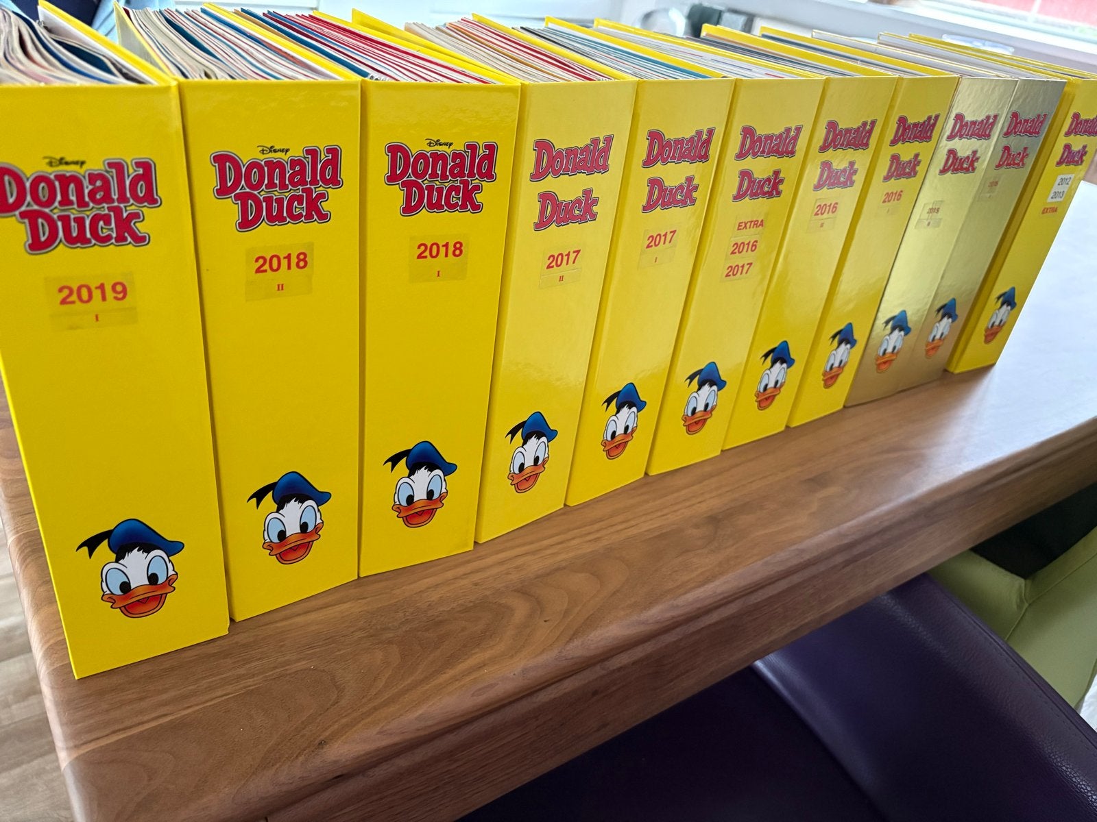 Donald Duck weekbladen collectie 2012-2019 in binders, Complete serie of reeks, Ophalen, Gelezen
