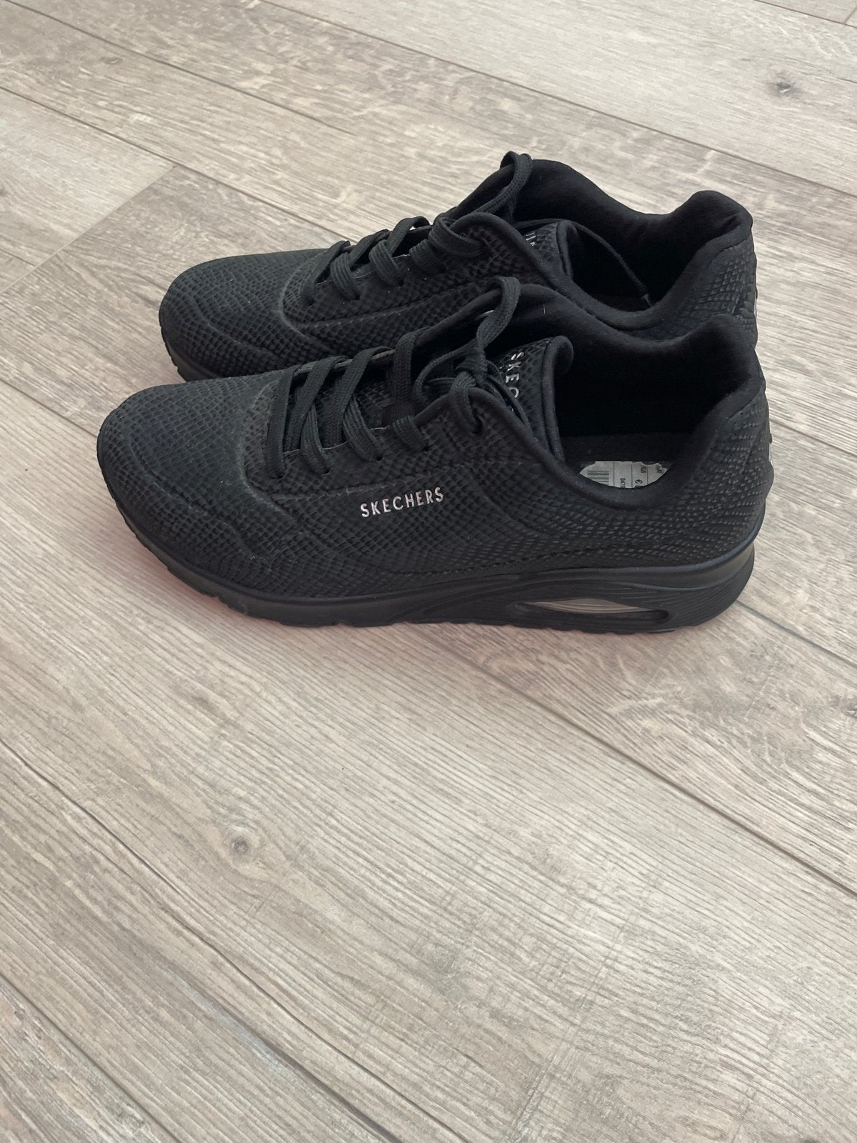 Skechers sneakers zwart - Maat 40, Ophalen, Zo goed als nieuw, Zwart, Sneakers of Gympen
