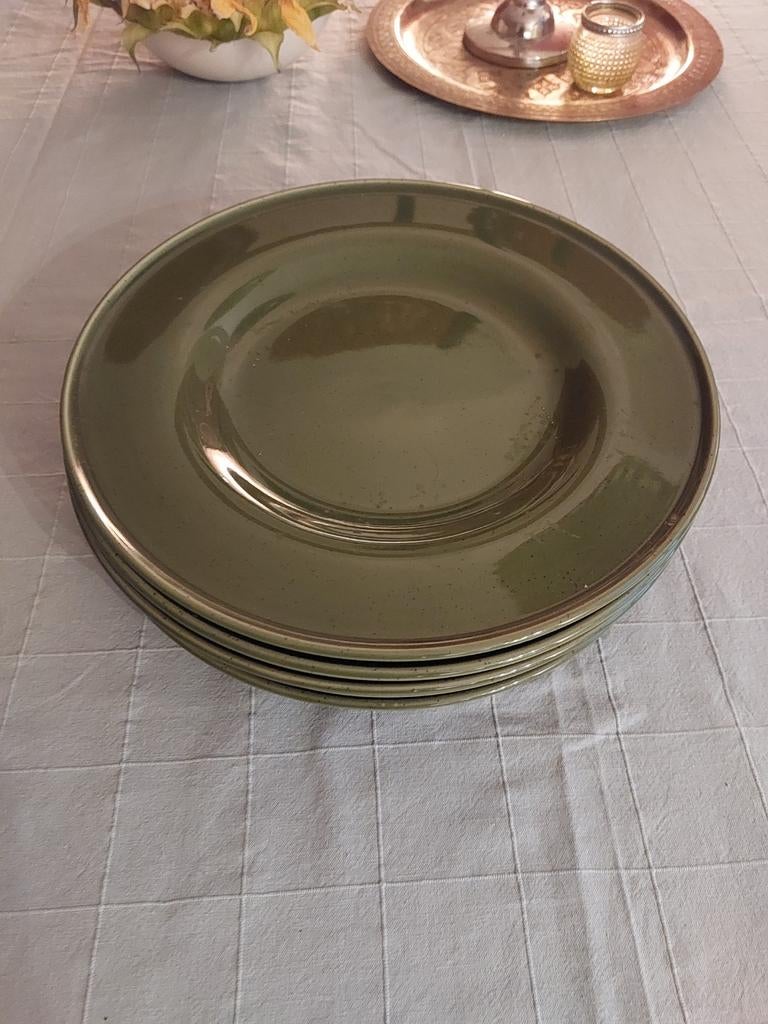 Set van 4 groene dinerborden - IKEA, Gebruikt, Keramiek, Ophalen of Verzenden, Bord(en)