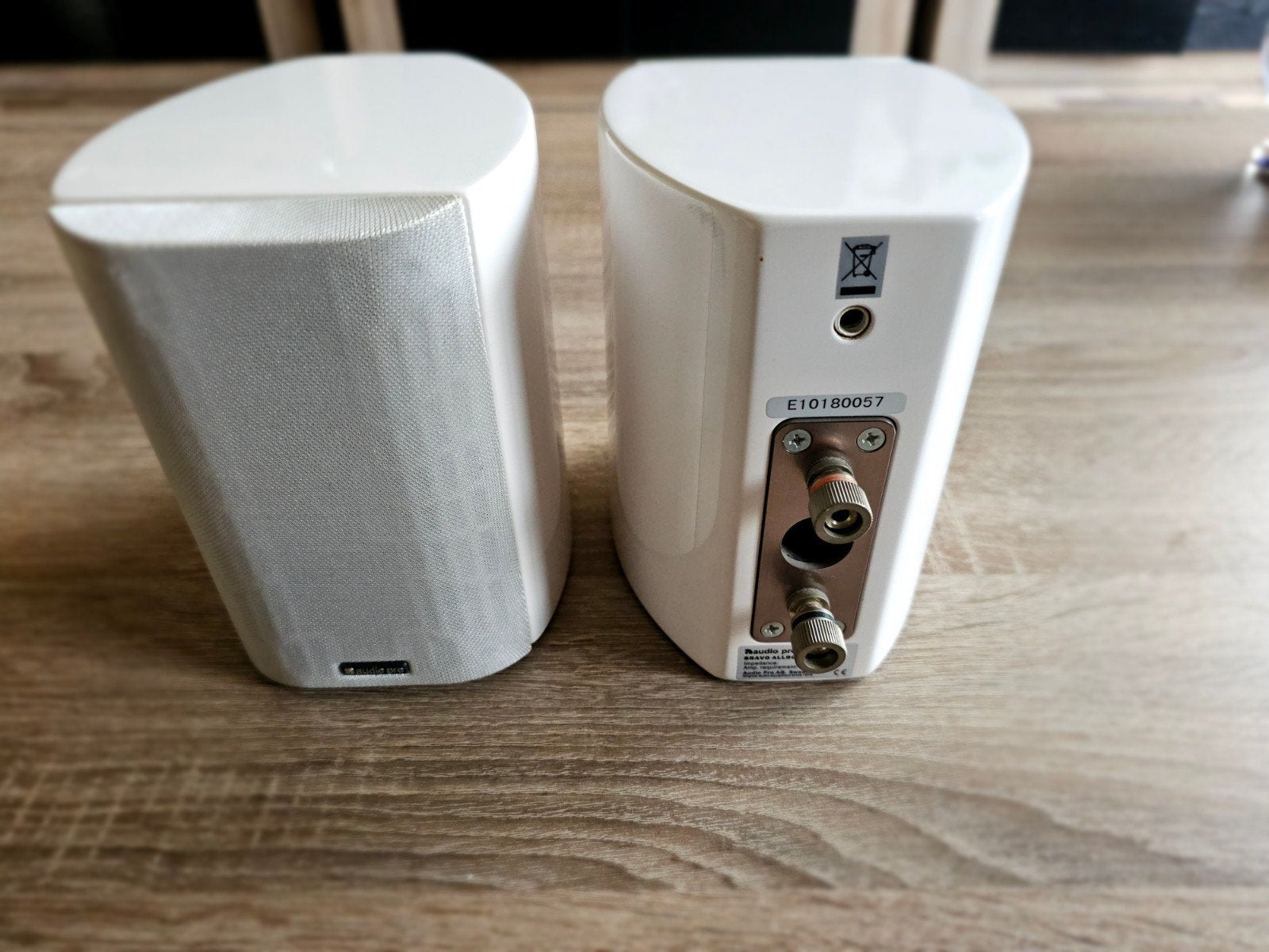 Audio Pro Bravo Allroom satellietspeakers wit, Audio, Tv en Foto, Luidsprekers, Overige merken, Gebruikt, Ophalen of Verzenden
