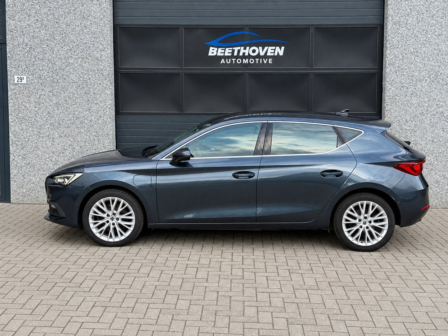 Seat LEON 1.4 TSI eHybrid PHEV FR |Keyless|Carplay|ACC, Auto's, Dealer onderhouden, Gebruikt, Euro 6, 150 pk