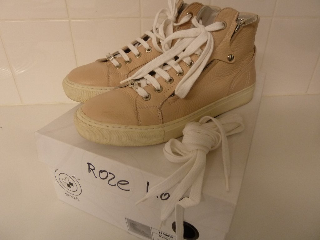 GINO B METRO SNEAKERS MAAT 39 NIEUWSTAAT ROZE, Ophalen of Verzenden, GINO B, Roze, Sneakers of Gympen