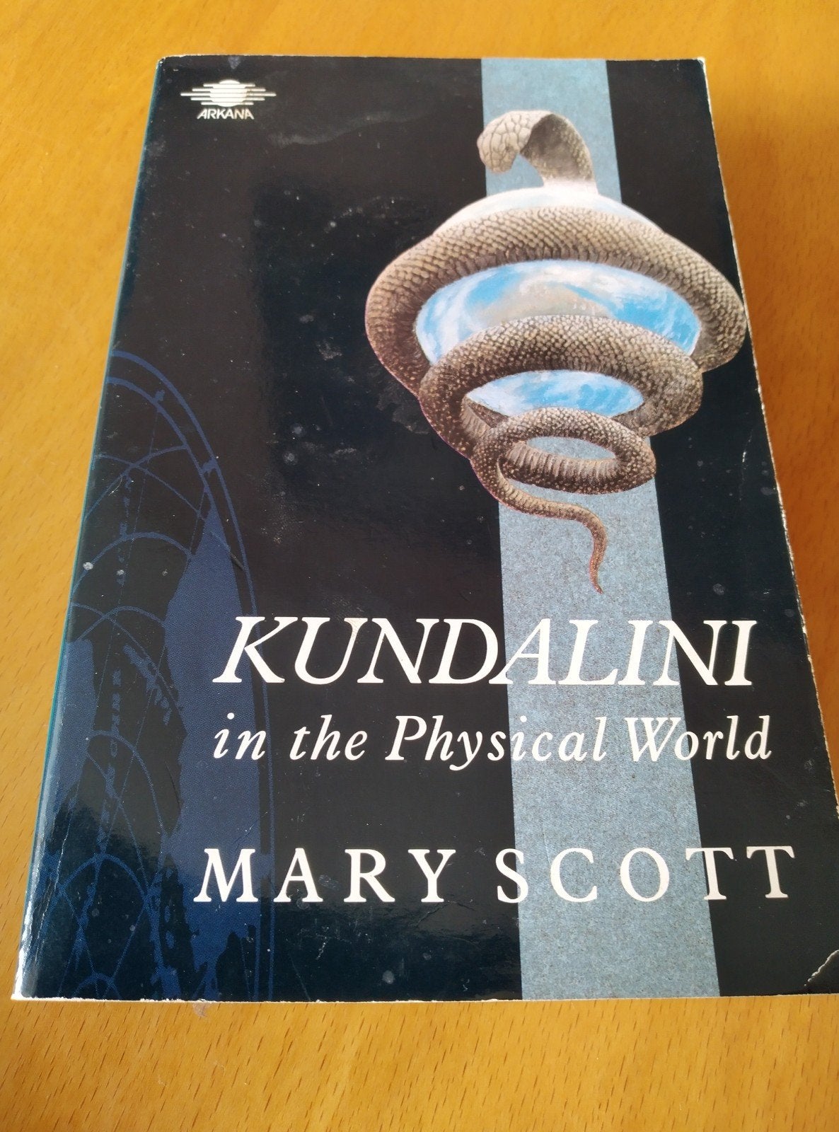 Kundalini in the Physical World - Mary Scott, Boeken, Ophalen of Verzenden