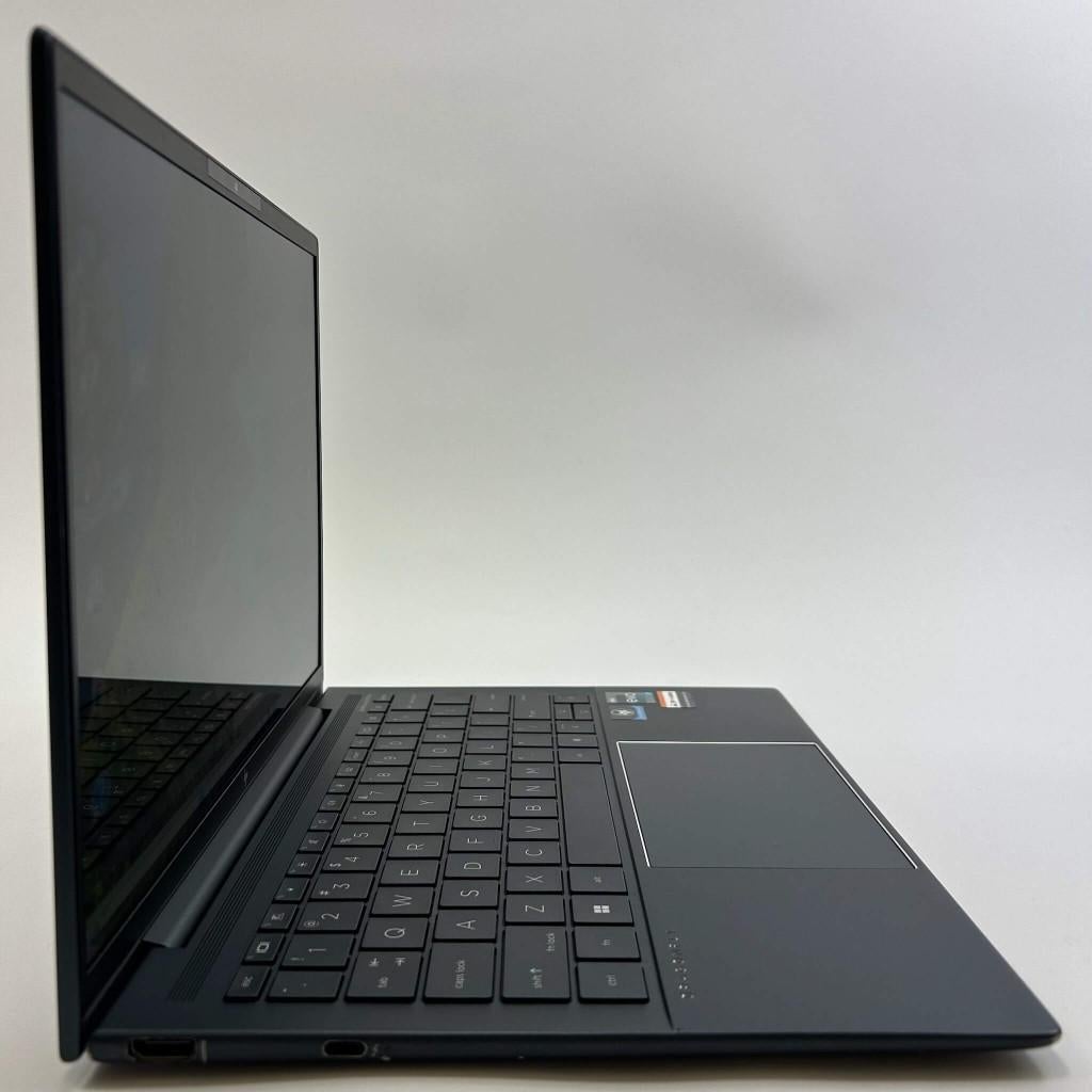 HP Dragonfly G3 | 13 Inch | Core i7-1255U | 16GB RAM | 256GB, 256 GB, Qwerty, 13 inch, Refurbished