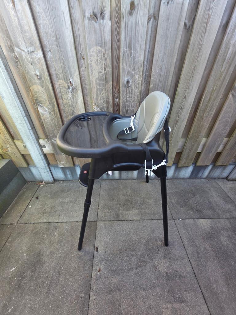 Puck Kinderstoel - Verstelbaar & Inclusief Kussen, Kinderen en Baby's, Kinderstoelen, Ophalen, Gebruikt, Meegroeistoel, Gordel(s)