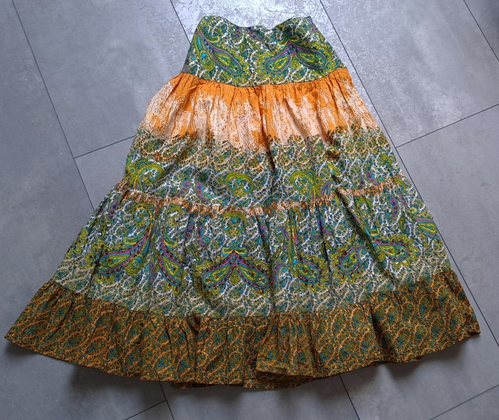 Prachtige midi rok Ibiza stijl maat S, Kleding | Dames, Meerkleurig, Ophalen of Verzenden, Zo goed als nieuw, Maat 36 (S)