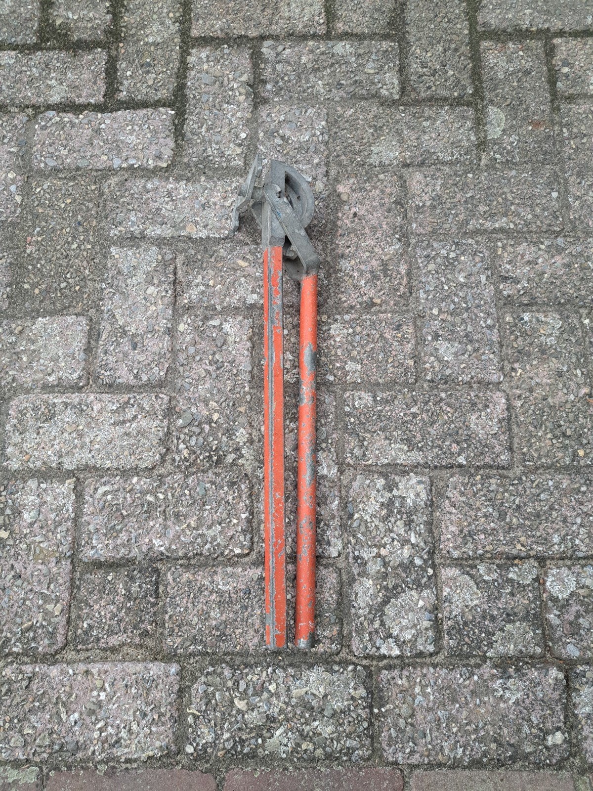 Buigijzer 15 en 12 mm in één  /   22 mm, Doe-het-zelf en Verbouw, Gereedschap | Handgereedschap, Ophalen of Verzenden, Gebruikt