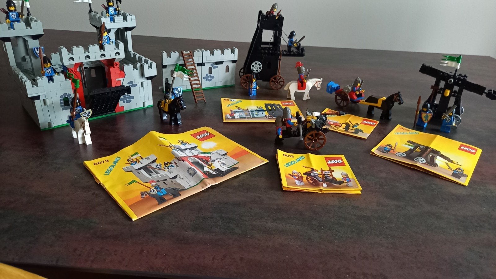 LEGO 6073+6061 RIDDERKASTEEL, Ophalen of Verzenden, Gebruikt