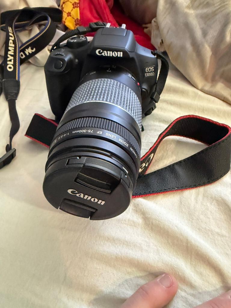 Canon camera met 2 lenzen en tas, Ophalen, Zo goed als nieuw, Canon, 8 keer of meer